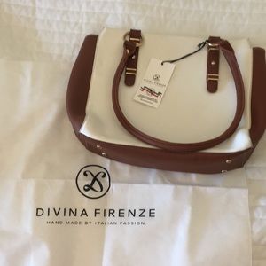 NWT Divina Firenze leather handbag